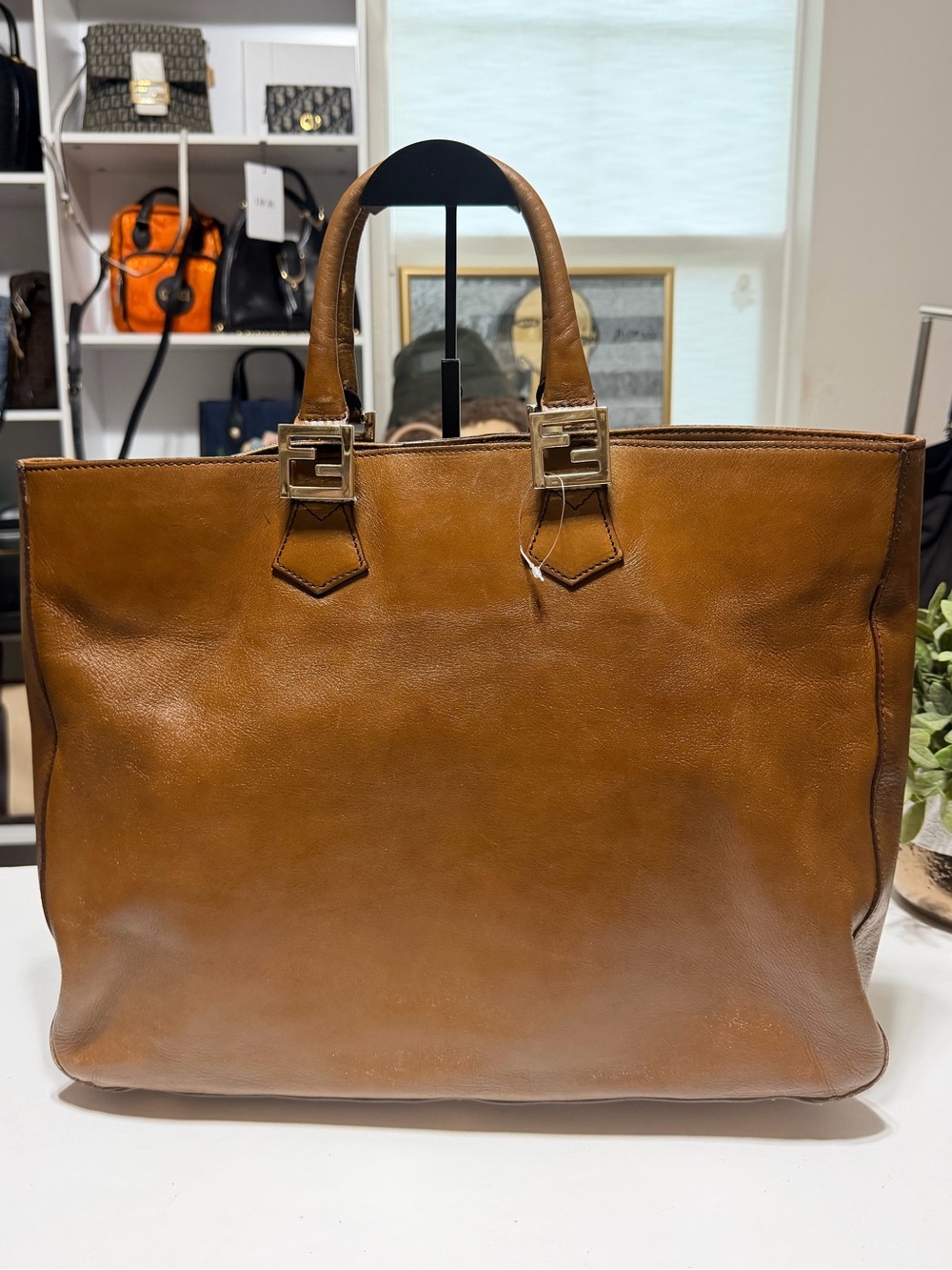 Leather tote